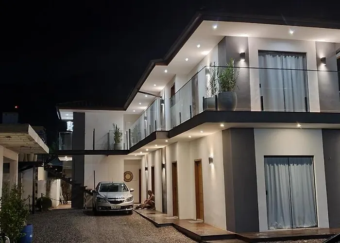 Rei dos Mares Suítes by Easy HotéisPousada Ubatuba