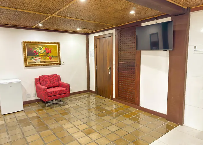 Nacional Inn - Praia das ToninhasPousada Ubatuba